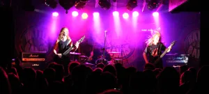 Alien Weaponry