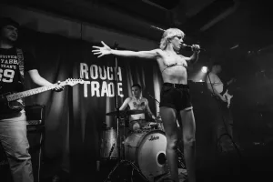 Amyl and the Sniffers