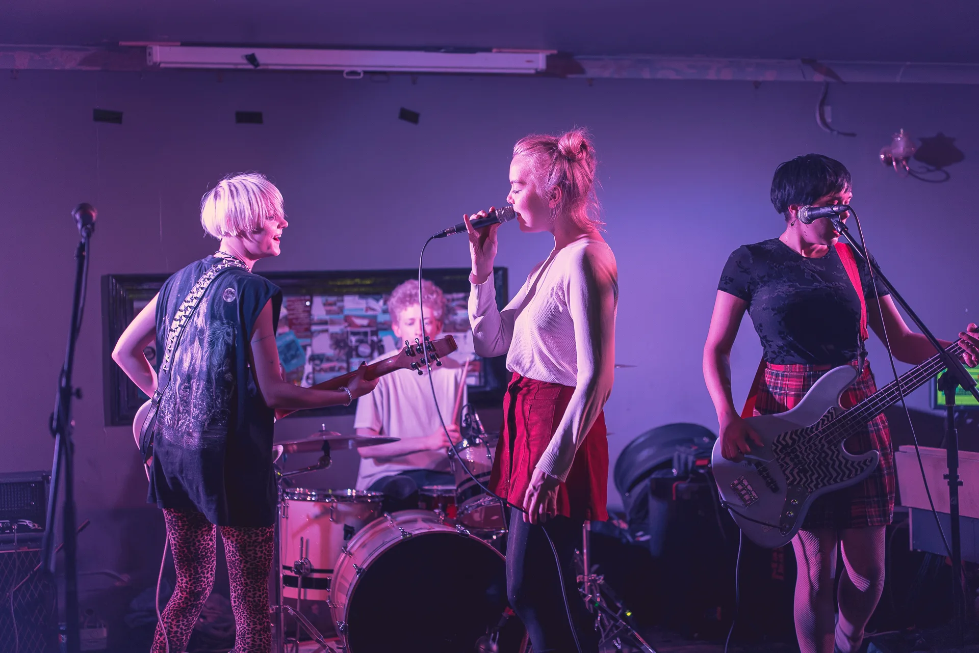 Dream Wife band photo