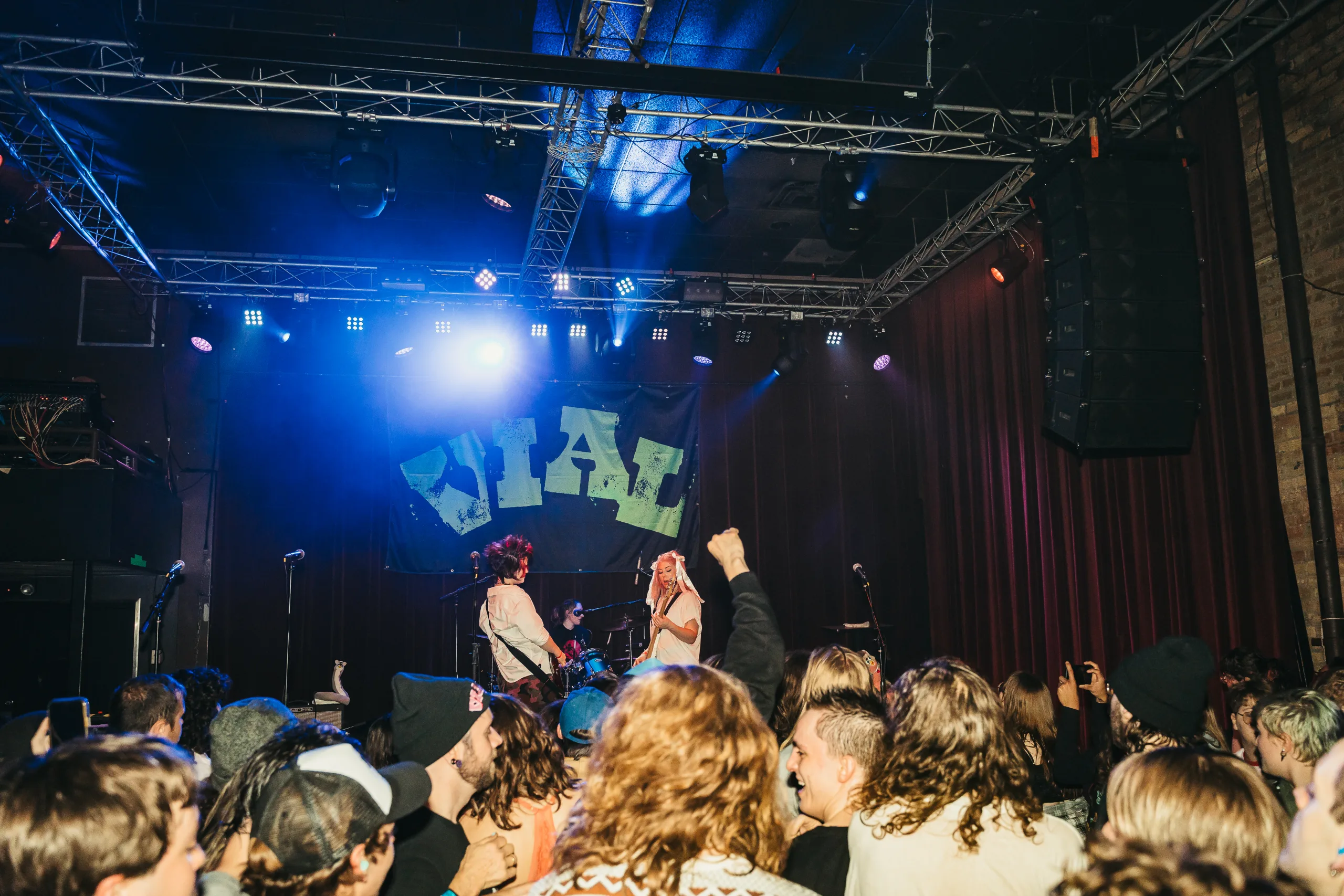 Vial band photo