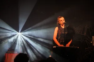 GGGOLDDD band photo