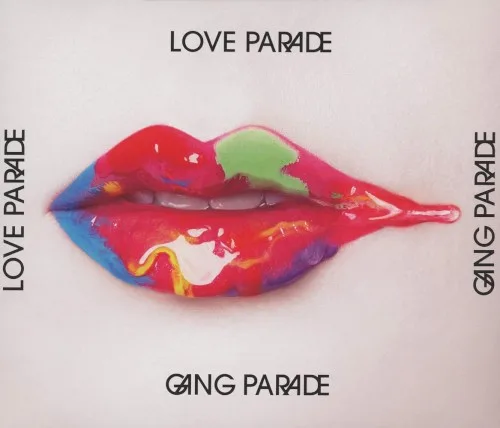 LOVE PARADE background