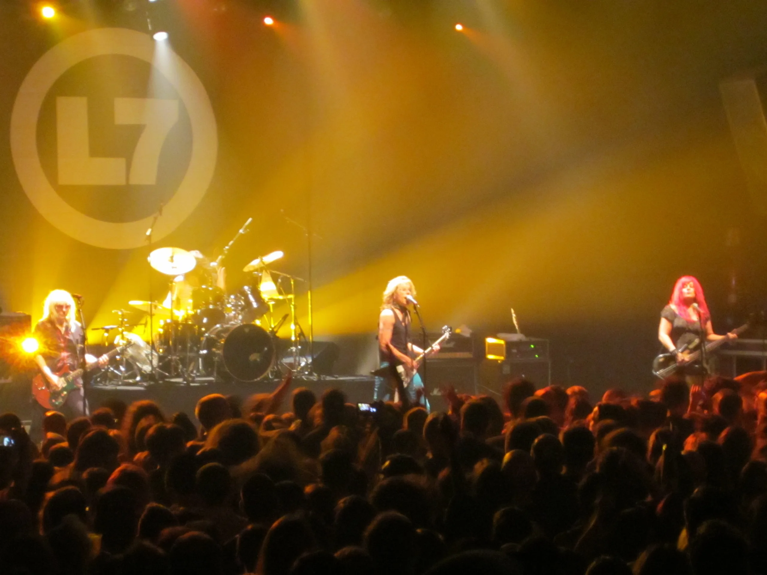 L7 band photo