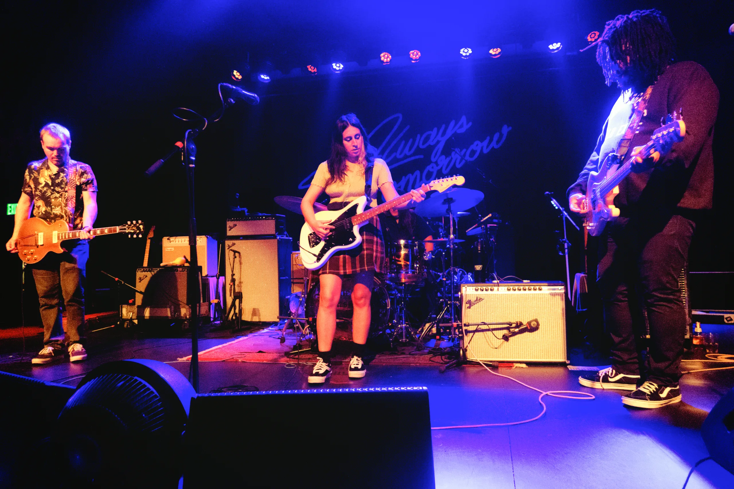 Mannequin Pussy band photo